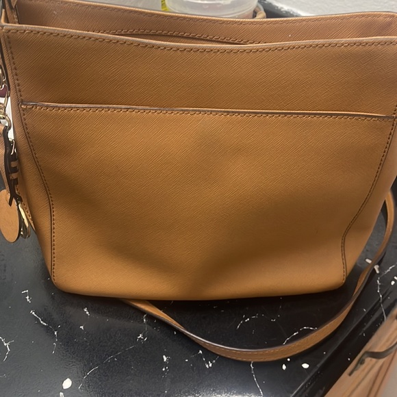 Used - Picture 4 of 8